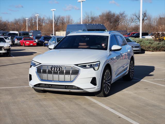 2019 Audi e-tron Premium Plus