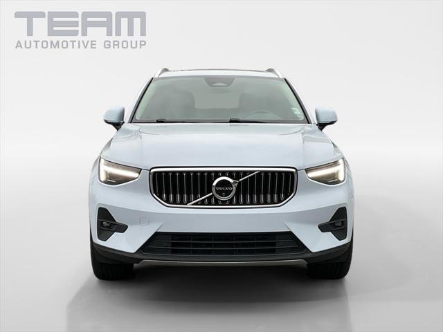 2024 Volvo XC40 B5 Plus Bright Theme