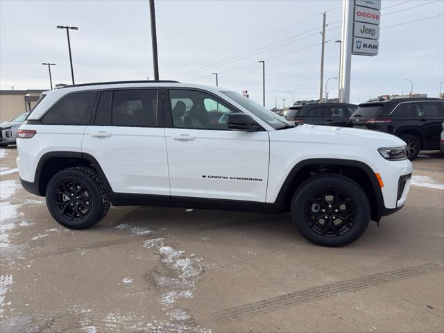 2026 Jeep Grand Cherokee Altitude 4x4