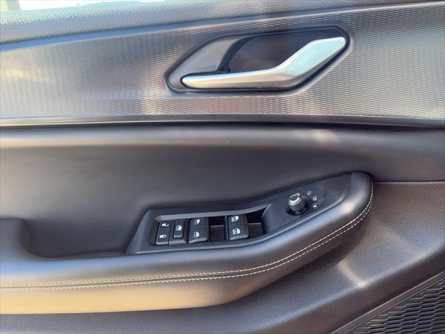 2024 Jeep Grand Cherokee L Altitude 4x4
