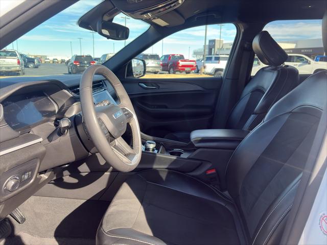 2024 Jeep Grand Cherokee L Altitude 4x4