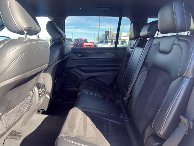 2024 Jeep Grand Cherokee L Altitude 4x4