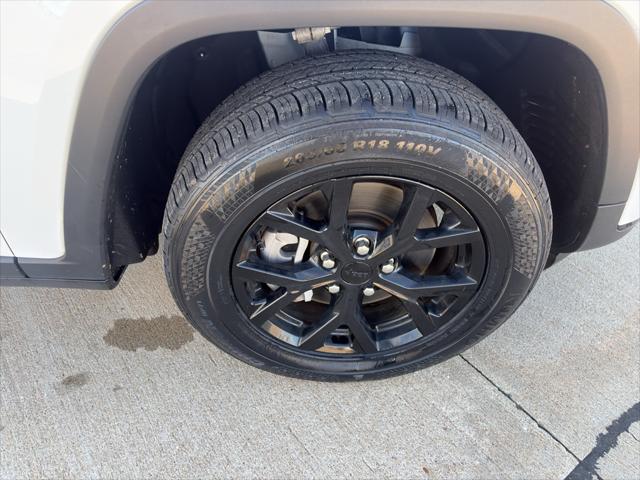 2024 Jeep Grand Cherokee L Altitude 4x4