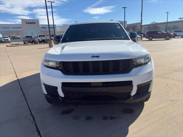 2024 Jeep Grand Cherokee L Altitude 4x4