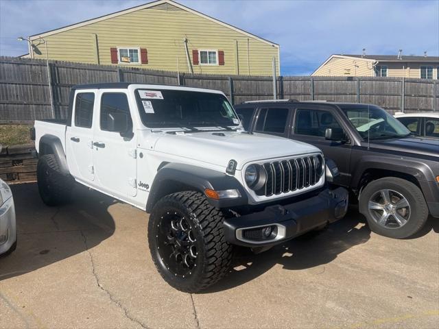 2025 Jeep Gladiator Sport S
