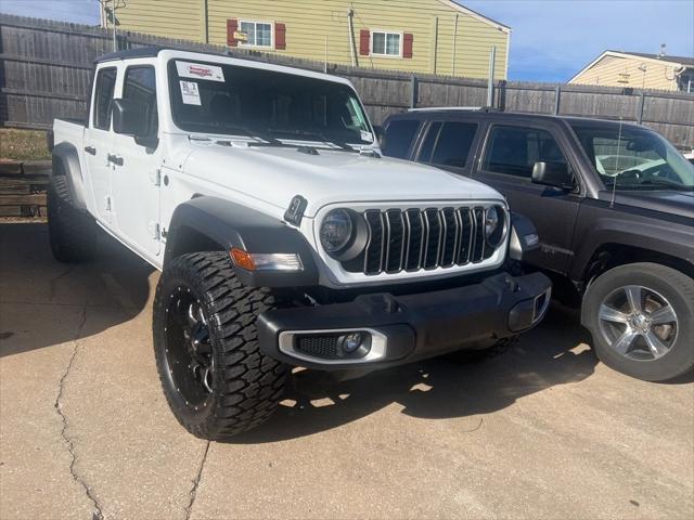 2025 Jeep Gladiator Sport S