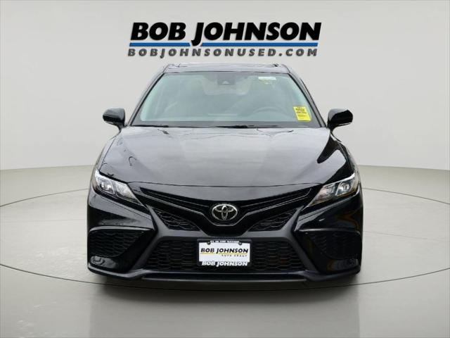 2023 Toyota Camry SE AWD