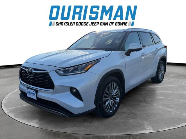 2023 Toyota Highlander Platinum