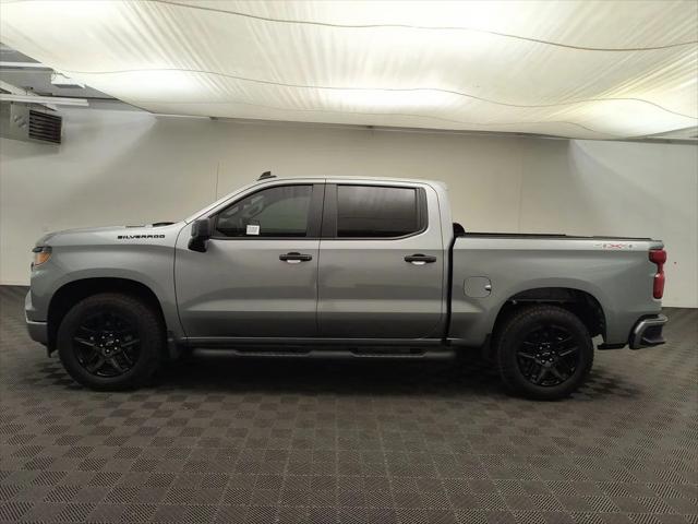 2026 Chevrolet Silverado 1500 4WD Crew Cab Short Bed Custom