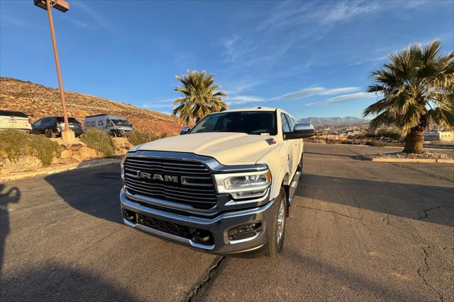 2020 RAM 2500 Laramie Crew Cab 4X4 64 Box
