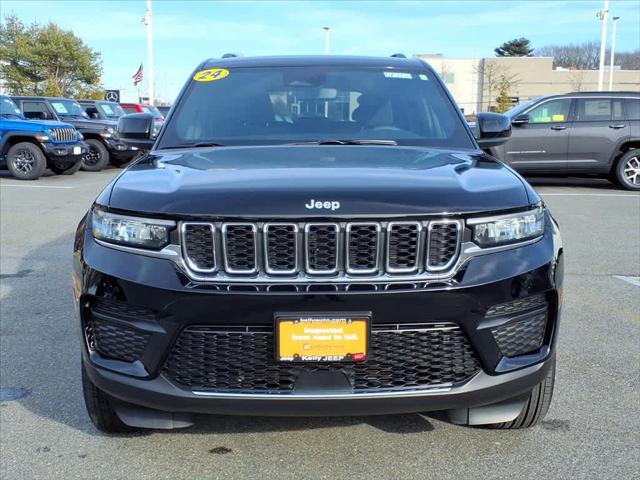 2024 Jeep Grand Cherokee Laredo X 4x4