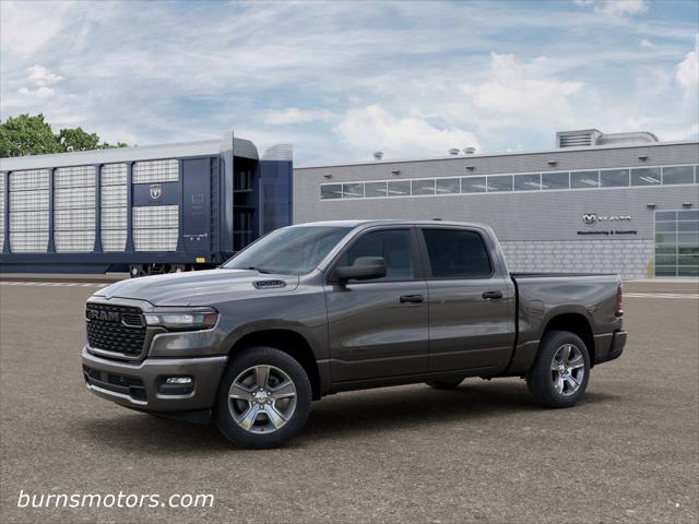 2026 RAM Ram 1500 RAM 1500 EXPRESS CREW CAB 4X2 57 BOX