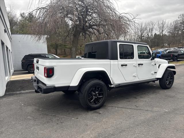 2022 Jeep Gladiator Altitude 4x4