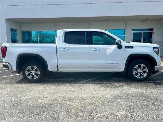 2025 GMC Sierra 1500 4WD Crew Cab Short Box SLT