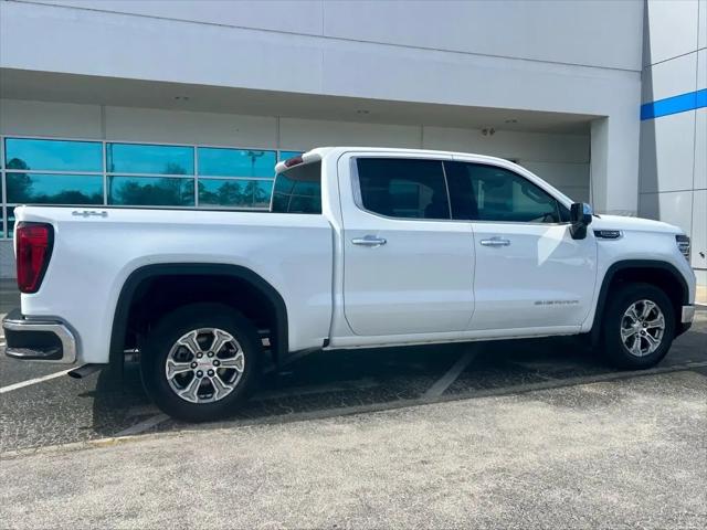 2025 GMC Sierra 1500 4WD Crew Cab Short Box SLT