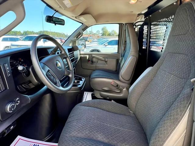 2024 Chevrolet Express Cargo Van RWD 2500 Regular Wheelbase WT