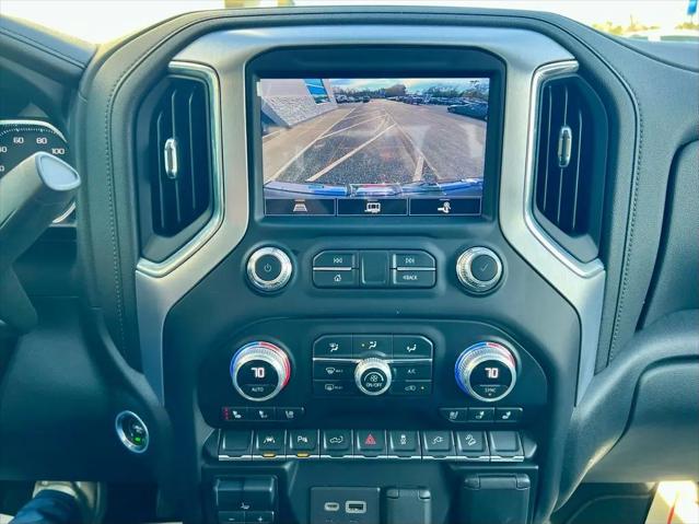 2022 GMC Sierra 1500 Limited 4WD Crew Cab Short Box SLT
