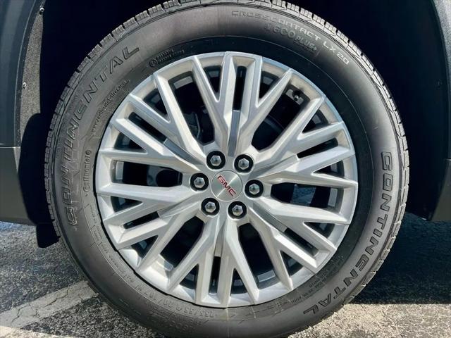 2026 GMC Acadia Elevation FWD
