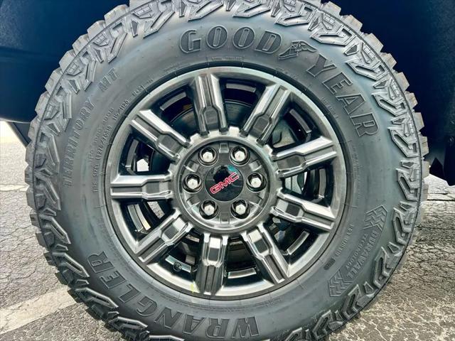 2026 GMC Sierra 1500 Crew Cab, Short Bed, AT4X, 4WD