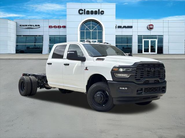 2026 RAM Ram 3500 Chassis Cab RAM 3500 TRADESMAN CREW CAB CHASSIS 4X4 60 CA