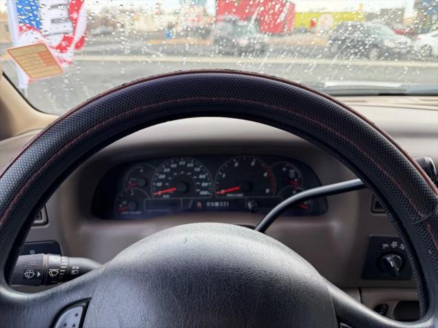 2004 Ford F-350 XLT