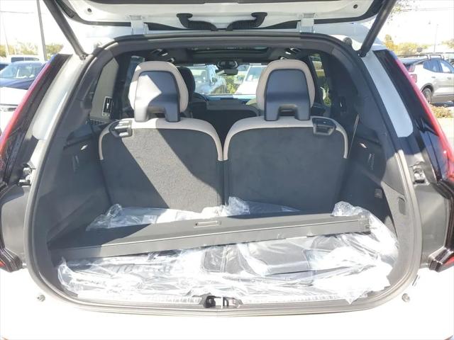 2026 Volvo XC90 Plug-In Hybrid Core, T8 AWD, Electric/Gasoline, Bright, 7 Seats