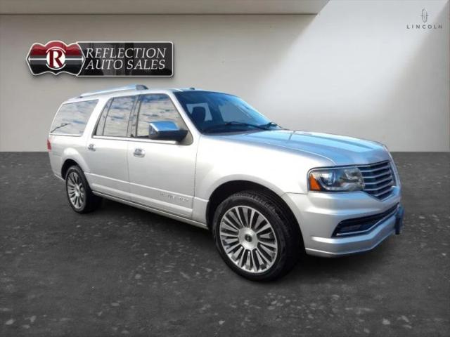 2015 Lincoln Navigator L Base