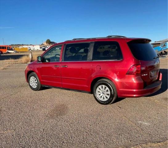 2009 Volkswagen Routan S