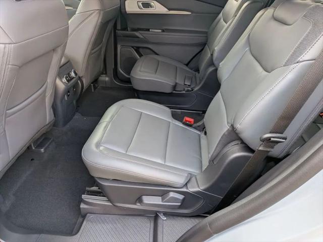 2026 Ford Explorer Active (200A)