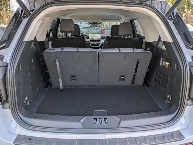 2026 Ford Explorer Active (200A)