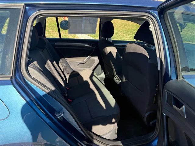 2018 Volkswagen Golf SportWagen TSI S