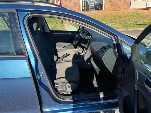 2018 Volkswagen Golf SportWagen TSI S