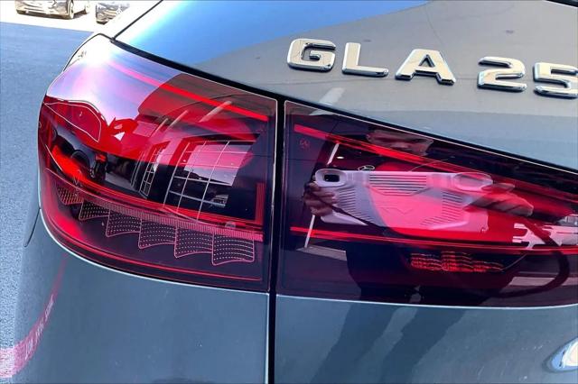 2026 Mercedes-Benz GLA-CLASS 4MATIC