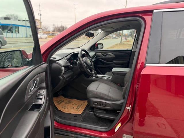 2020 Chevrolet Traverse FWD LT Cloth