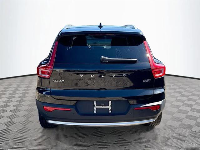 2023 Volvo XC40 B5 Plus Bright Theme