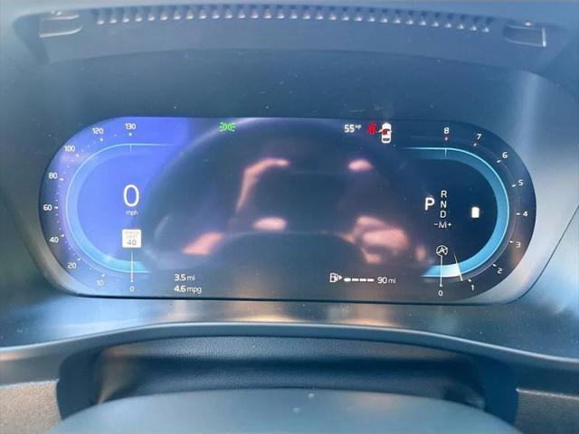 2023 Volvo XC40 B5 Plus Bright Theme