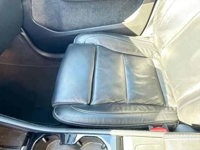 2023 Volvo XC40 B5 Plus Bright Theme