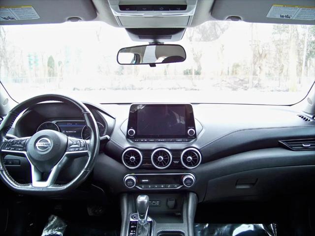 2021 Nissan Sentra SV Xtronic CVT