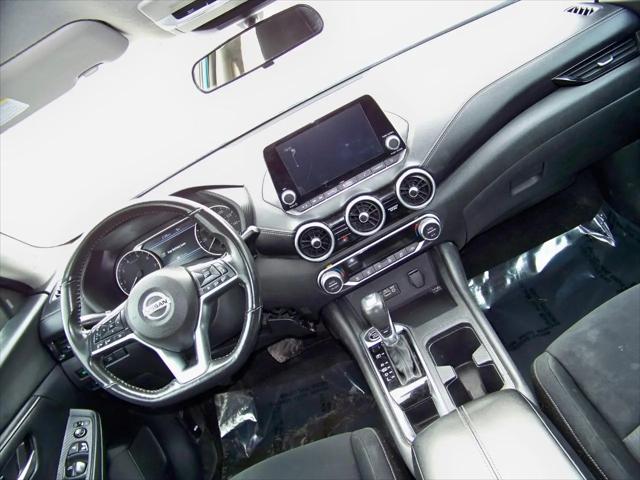 2021 Nissan Sentra SV Xtronic CVT