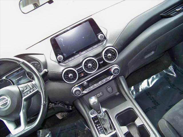 2021 Nissan Sentra SV Xtronic CVT