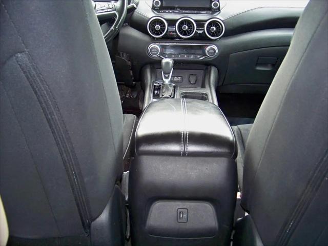 2021 Nissan Sentra SV Xtronic CVT