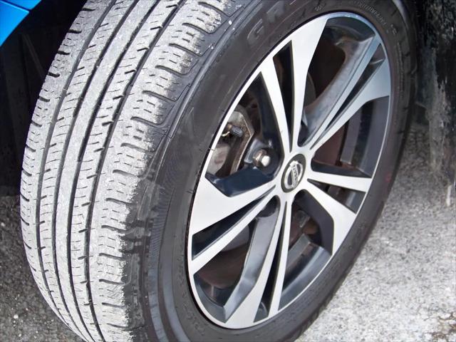2021 Nissan Sentra SV Xtronic CVT