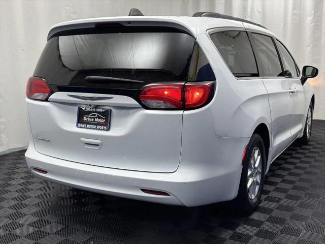 2021 Chrysler Voyager LXI
