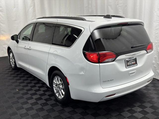 2021 Chrysler Voyager LXI