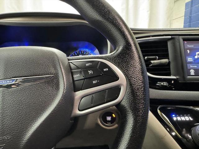2021 Chrysler Voyager LXI