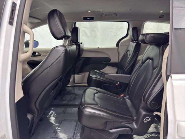 2021 Chrysler Voyager LXI