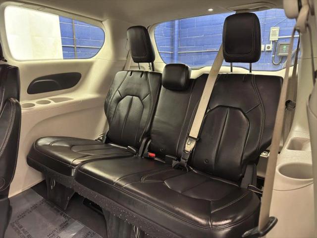 2021 Chrysler Voyager LXI