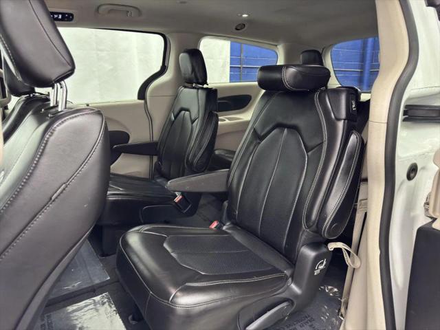 2021 Chrysler Voyager LXI