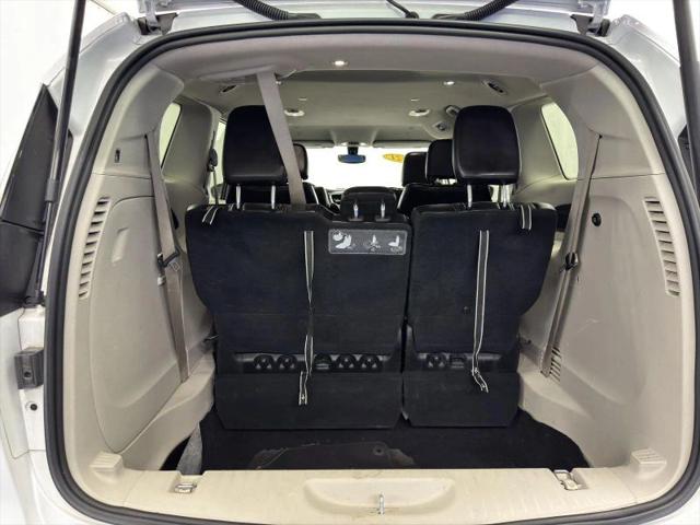 2021 Chrysler Voyager LXI