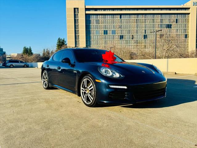 2016 Porsche Panamera Edition